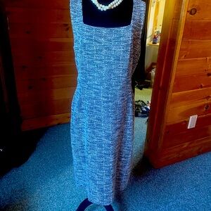 Classic Ann Taylor shift dress